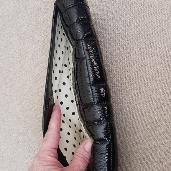 Hobo International black patent leather envelope clutch - Picture 9 of 11
